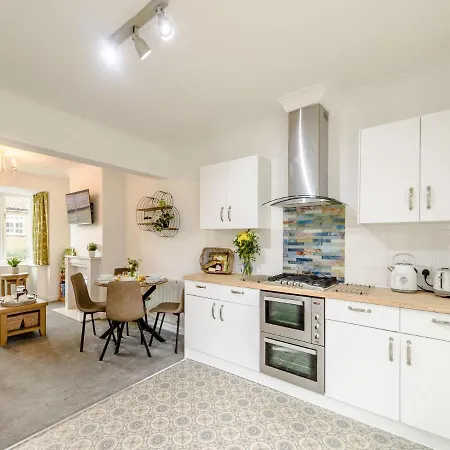 Holiday home 2 Bed In Scarborough 82716