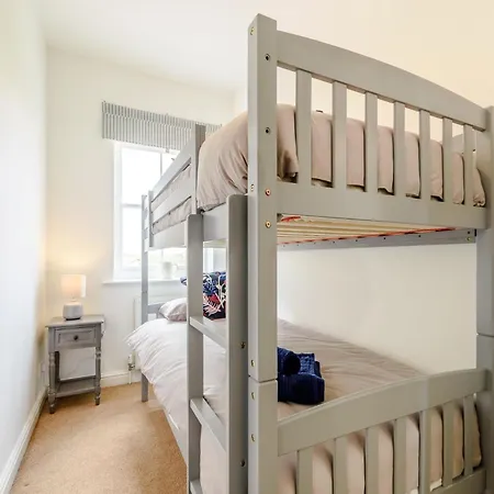 2 Bed In Scarborough 82716 Holiday home Brompton (Scarborough)
